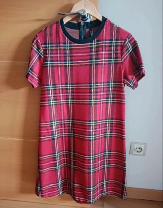 VESTIDO DE CUADROS