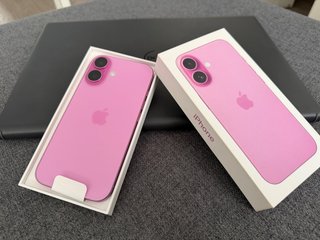 iPhone 16 Rosa
