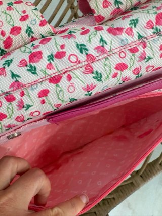 Mochila Enso floral rosa y verde