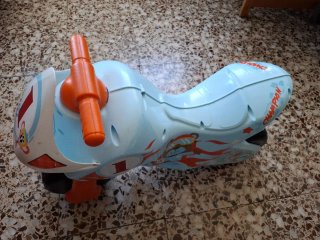 Moto correpasillos infantil azul
