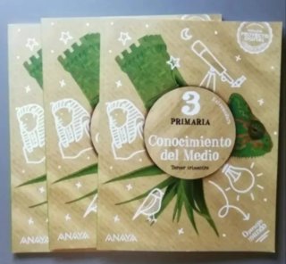 Libros Matemáticas y C.del Medio 3° Primaria.