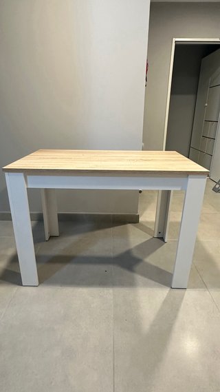 Mesa comedor blanca y madera, excelente estado