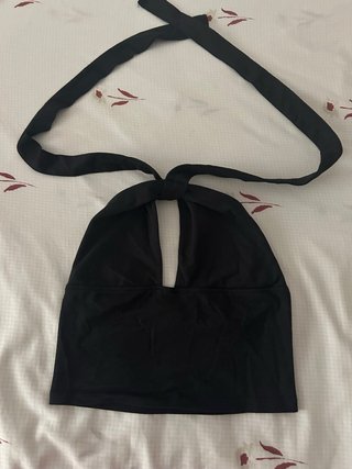 Top Bershka Negro
