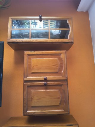 Muebles de madera para colgar