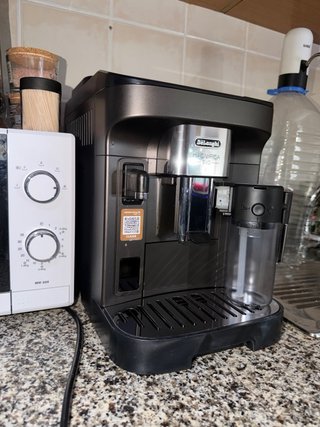 Cafetera DeLonghi Magnifica