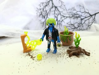 Playmobil Zombie con Accesorios