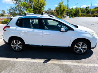 Peugeot 2008 Allure VTi 120 cv
