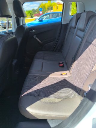Peugeot 2008 Allure VTi 120 cv