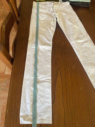 Pantaloni bianchi Armani Tg 25