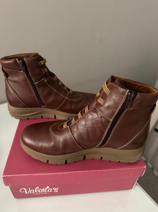 Botas piel marrón nuevas