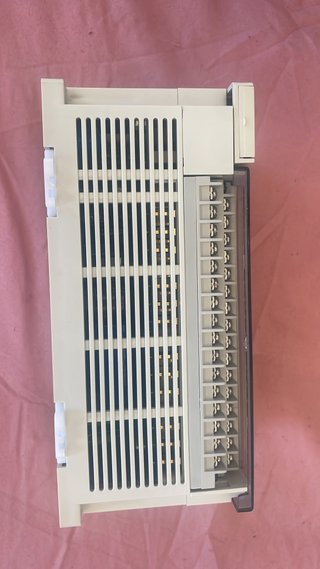 PLC Mitsubishi MELSEC FX2N-48MR