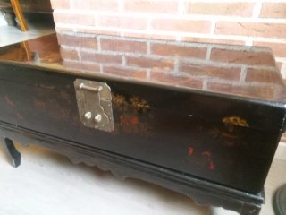 Baúl Chino Antiguo de la dinastía Ming Hecho a Man
