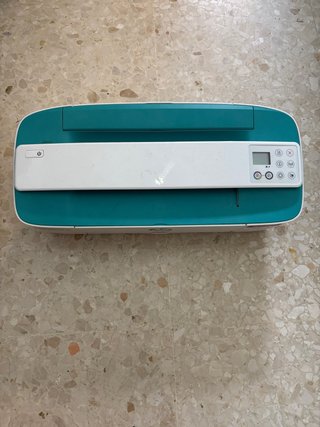 Impresora HP Blanca y Verde