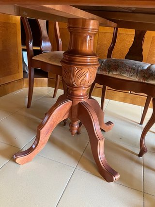 Mesa de comedor extensible de madera