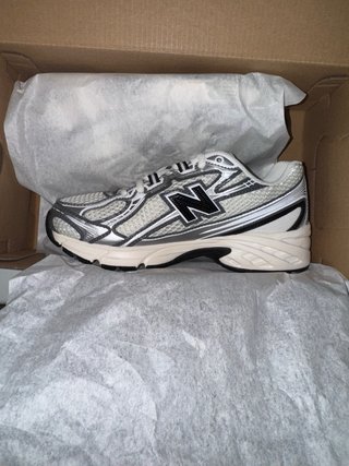New Balance 740 blanco/Plata Nuevas sin uso .