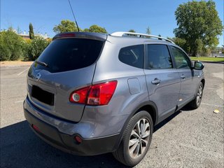 Nissan Qashqai+2 2010