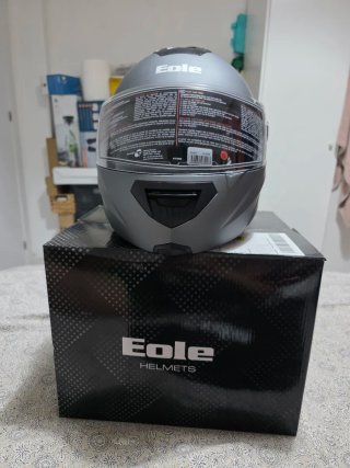 Casco de moto Eole gris