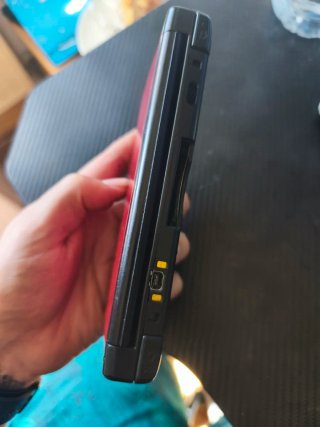 Nintendo 3DS XL + Cargador + Lápiz