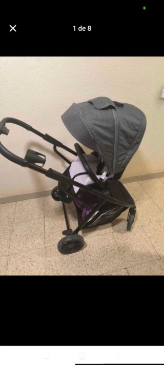 Carrito de bebé gris