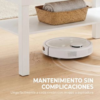 Mesa de centro de madera y yute