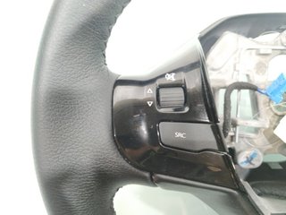 Volante peugeot 09896785124zd 308 sw allure 516089