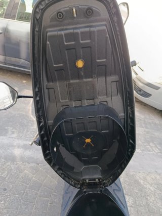 Peugeot Tweet 50 4T Scooter Negra , re