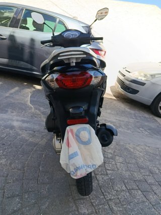 Peugeot Tweet 50 4T Scooter Negra , re