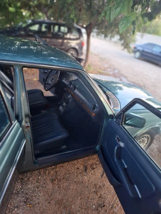 Mercedes-Benz E280 1980