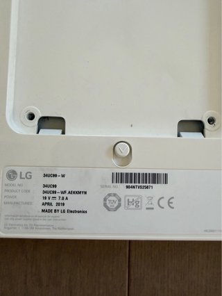 Monitor LG Ultrawide Curvo 34UC99-W