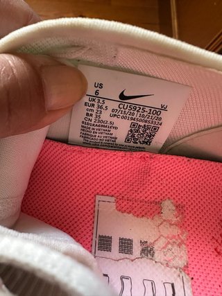 Zapatillas Nike Deportivas Blancas y Rosas
