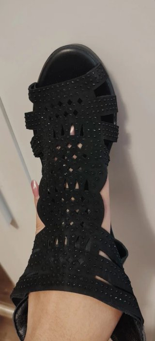 Sandalias Romanas Negras Talla Pequeña