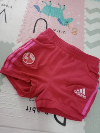Conjunto bebé Winnie Pooh Adidas