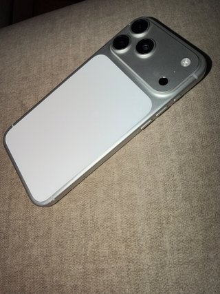 iPhone 17 Pro Max Plata