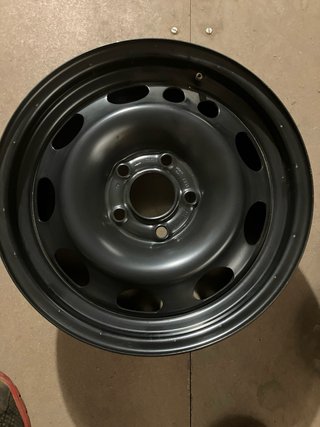 4 llantas de acero con tapacubos 15” opel omega