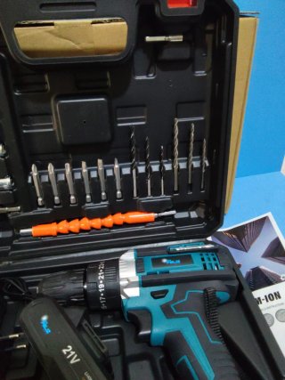 Taladro Percutor Inalámbrico 21V