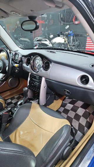 MINI Cooper 2006