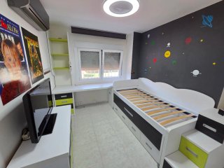 Dormitorio juvenil completo alta calidad.