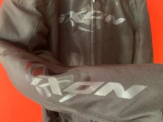 Chaqueta IXON COBRA
