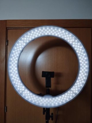 Aro de Luz LED con Trípode