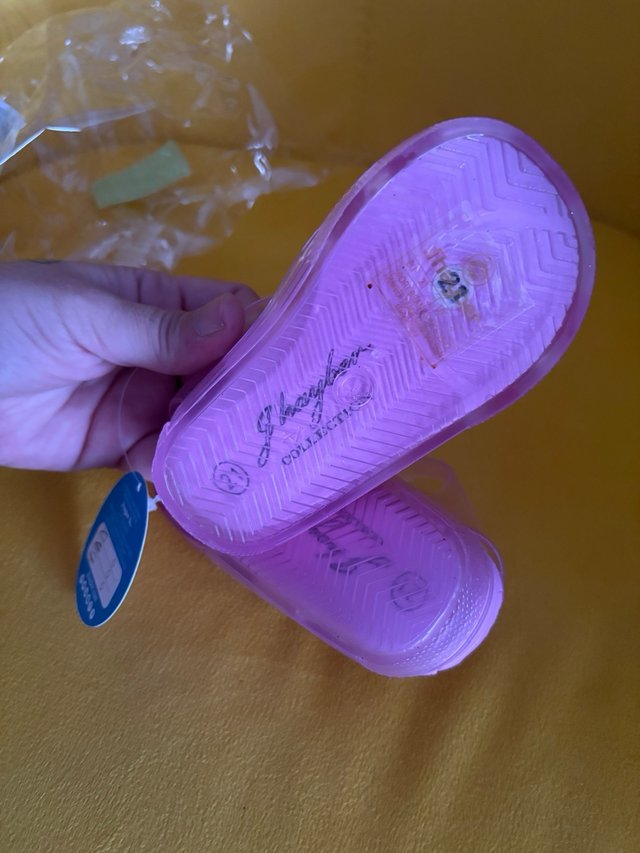Sandalias Niña Rosas