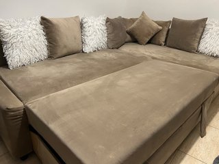 Sofá modular de tela y terciopelo
