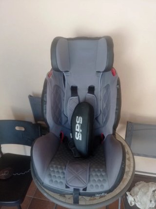 Silla coche niño Isofix gris