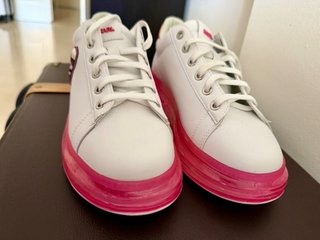 Karl Lagerfeld Kapri Zapatillas Blancas y Rosas