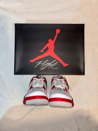 Air Jordan 4 Fire Red