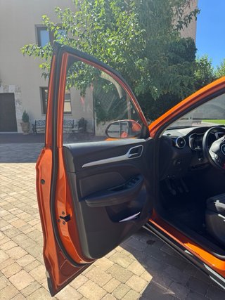 MG ZS 2023
