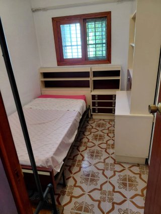 Alquiler de habitación en chalet de Llíria