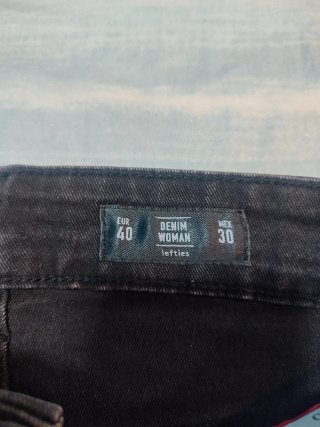 Vaqueros negros N103