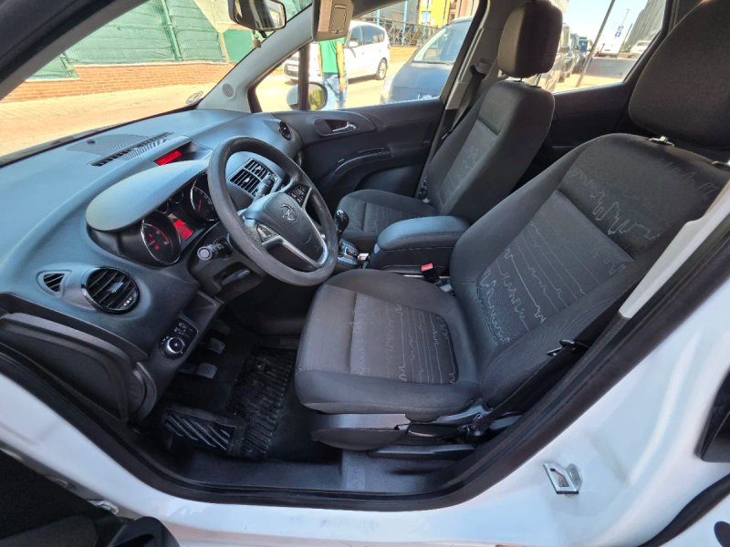 Opel Meriva 1.3 CDTi EcoF Expression 2012, foto 12