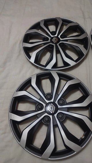 Tapacubos Renault 15/16 pulgadas Nuevos