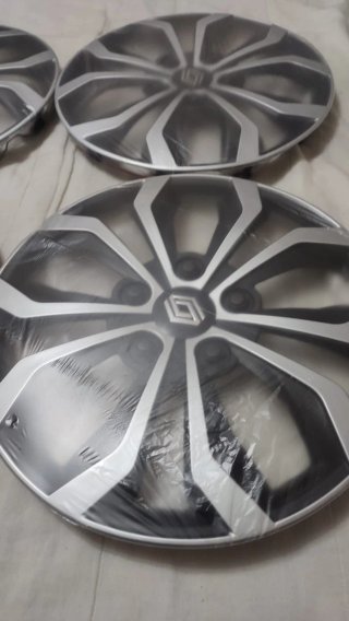 Tapacubos Renault 15/16 pulgadas Nuevos
